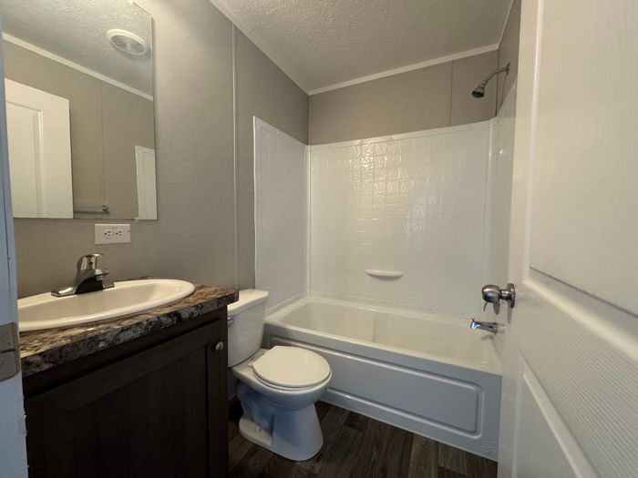Countryside Estates KS - Unit E01 - Bathroom