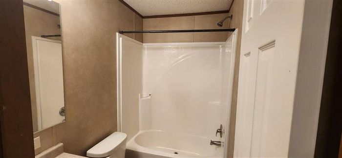 Ravines - Unit 120 - Bathroom