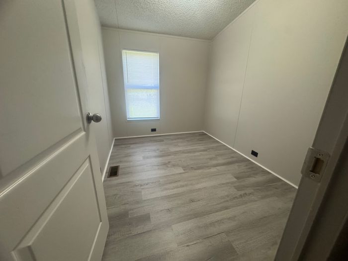 The Orchards/Paradise - Unit 24 - Interior