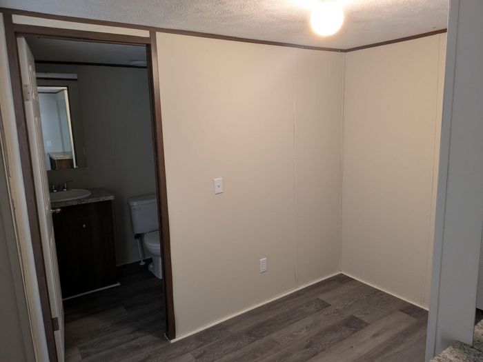 Shade Tree - Unit 73 - Bedroom