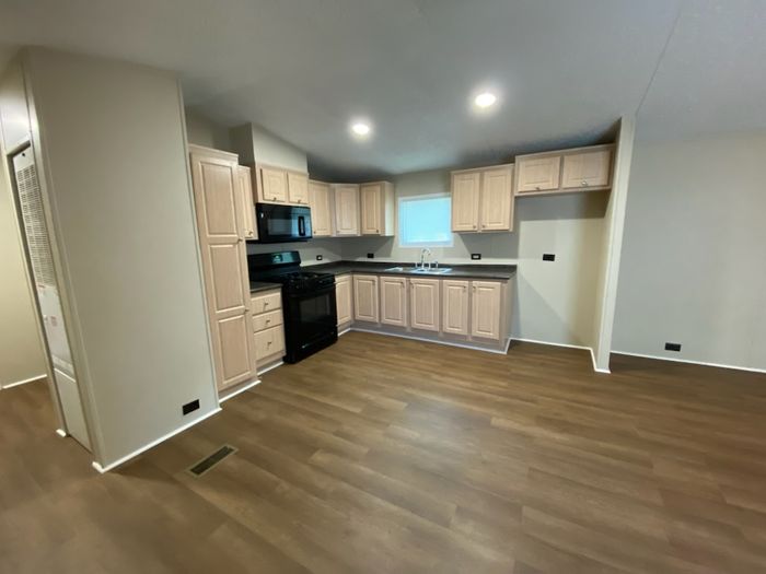 Coachlight Village North (CLN) - Unit 174 - Kitchen