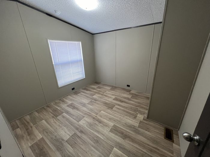 Shady Acres MH & RV Resort - Unit 122 - Interior