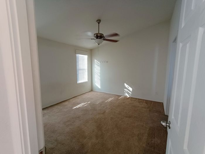 Villa Juanita MHC - Unit 72 - Bedroom