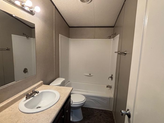 Rio MH - Unit 60 - Bathroom