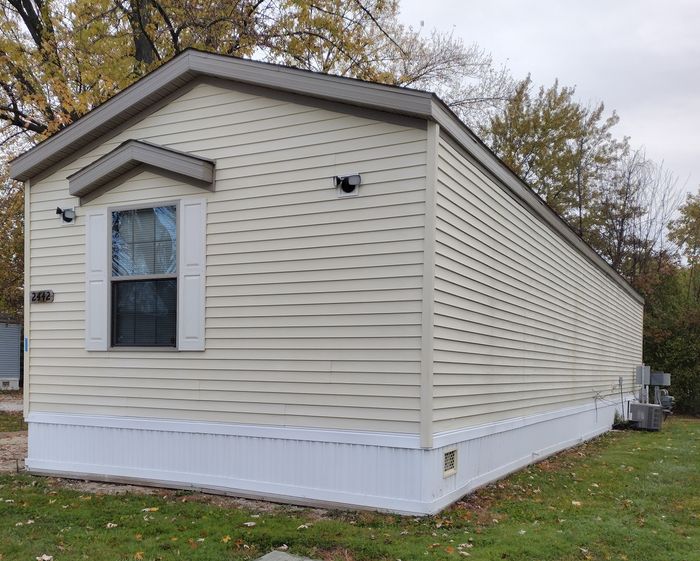 Pasadena MHC - Unit GEN2442 - Exterior