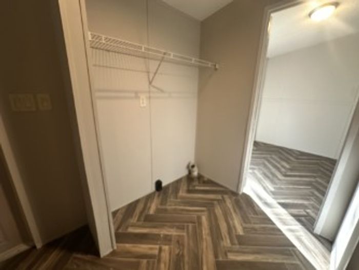 Rolling Hills MHP - Unit 108 - Interior