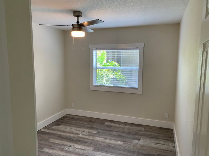 Endless Summer RV Resort - Unit 3 - Bedroom