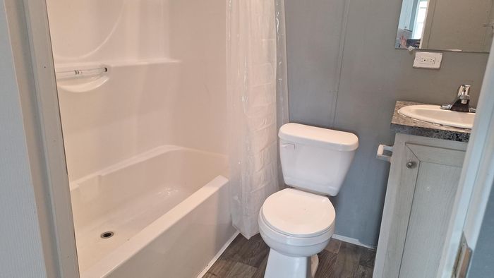 Sherwood Heights - Unit 9 - Bathroom