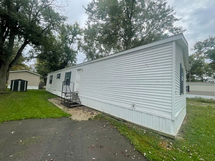 Ashland Heights - Unit 114 - Exterior, Street View