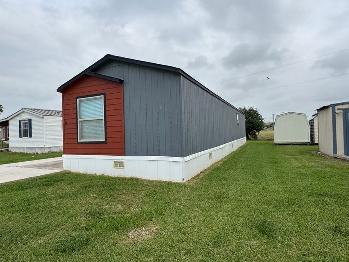 Gateway RV - Unit 22 - Exterior