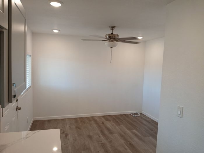 Rosehaven Estates & RV Resort - Unit 425 - Interior