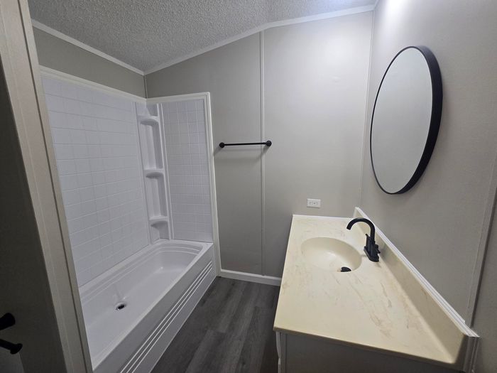 Royal Highlander - Unit AB0916 - Bathroom