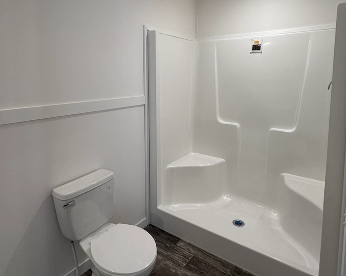 Ridgecrest RV Resort - Unit 6625S - Bathroom