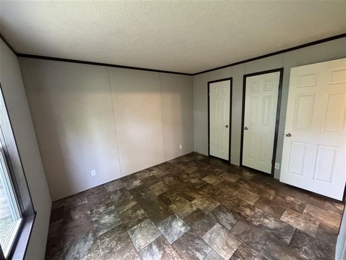 Fort Wayne MHC - Unit 104 - Bedroom