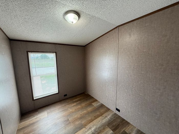 Evergreen MHP - Unit 148 - Interior