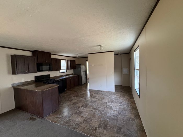 Alliance Vista MH and RV Park - Unit J7 - Kitchen