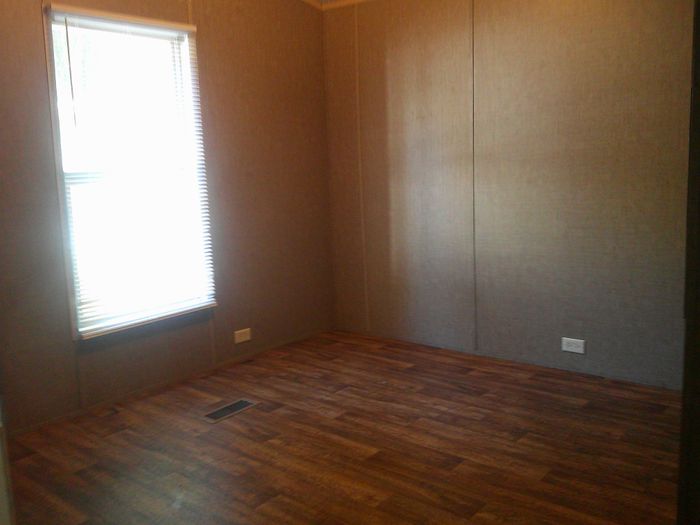 Shady Oaks TN - Unit 186 - Bedroom