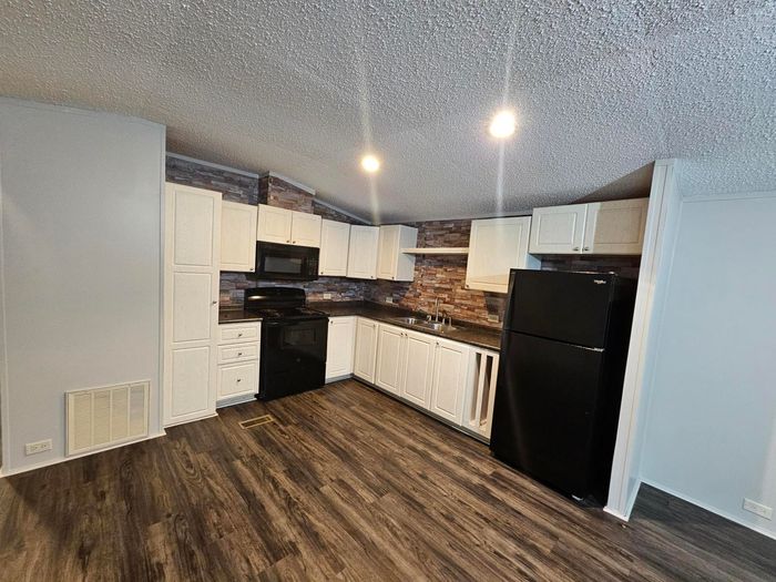 Casa Del Sol - Unit 67 - Kitchen