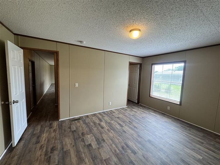 Fort Wayne MHC - Unit 875 - Interior