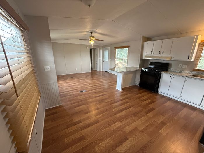 Dry Creek - Unit 144 - Interior
