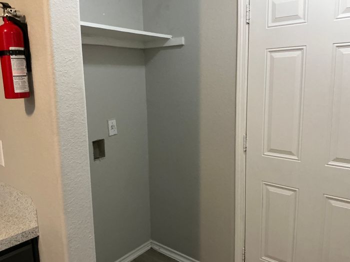 Clarke Springs - Unit 4502S - Entryway
