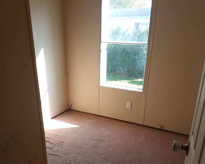 Sabina Manor - Unit 17 - Interior