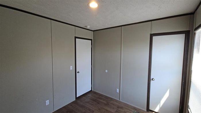 Sunnyvale Estates MHP - Unit 82 - Interior