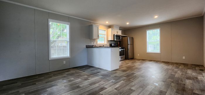 Southcrest Estates - Unit 80 - Interior