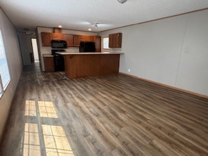 Pasadena MHC - Unit CAS2331 - Kitchen