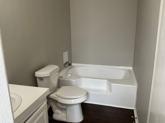 Clarke Springs - Unit 15923C - Bathroom