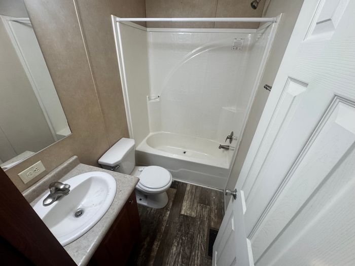 The Orchards/Paradise - Unit 93 - Bathroom