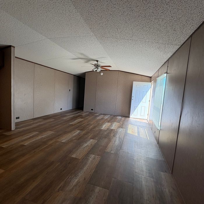 Pine Ridge Est. - Unit 758 - Interior