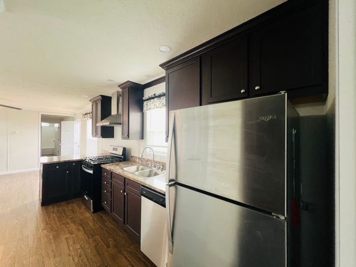 Alliance Meadows - Unit J16 - Kitchen