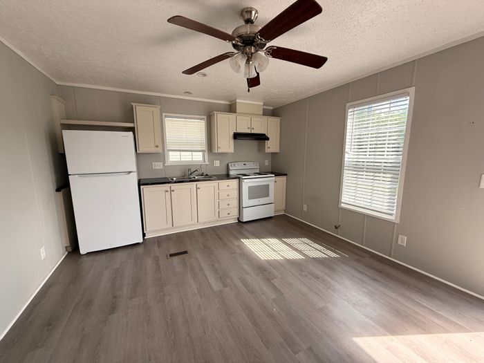 Sherwood Heights - Unit 36 - Kitchen