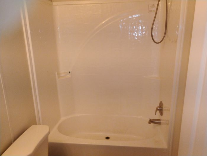 The Orchards/Paradise - Unit 78 - Bathroom