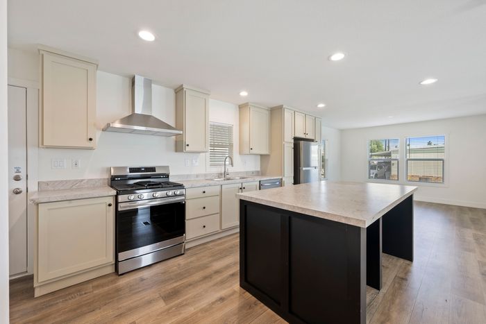 The Lakes at Hemet West - Unit 89 - Kitchen
