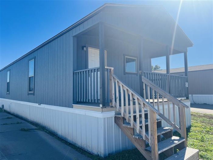 Countryside Estates KS - Unit B21 - Exterior