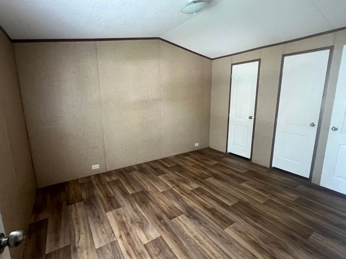 Shady Acres MH & RV Resort - Unit 115 - Interior