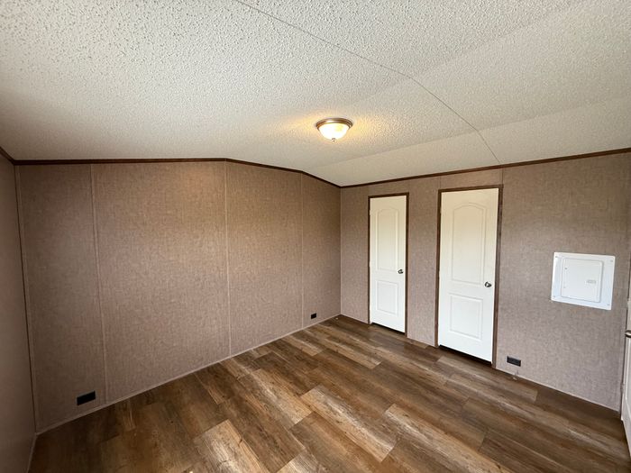 Evergreen MHP - Unit 148 - Interior