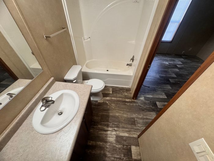 The Orchards/Paradise - Unit 93 - Bathroom