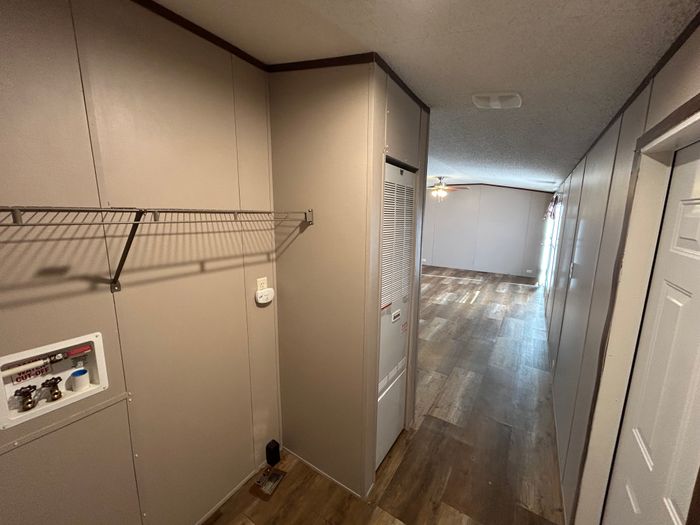 Oakridge MHP OK - Unit 512 - Interior
