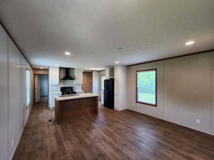 Plum Creek - Unit 33SP - Kitchen