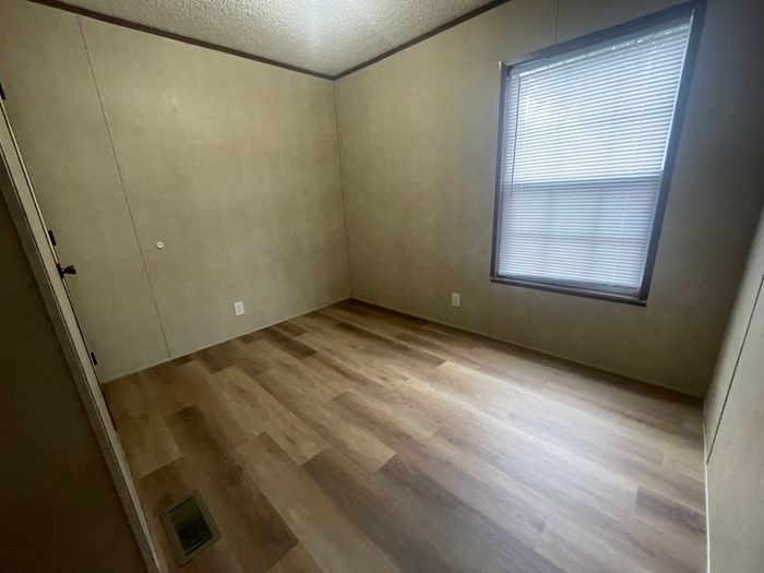 Ashland Heights - Unit 114 - Bedroom