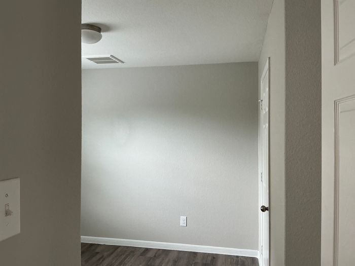 Clarke Springs - Unit 4527N - Entryway