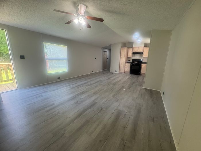 The Orchards/Paradise - Unit 24 - Interior