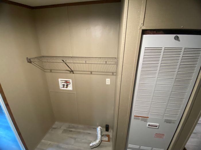 Sunnyvale Estates MHP - Unit 188 - Interior
