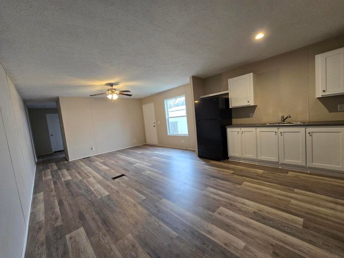 Madison MHC - Unit RB21 - Interior