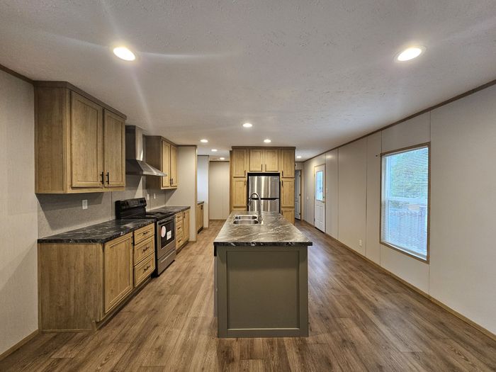 Devencrest & RV Park - Unit 7 EASY - Kitchen