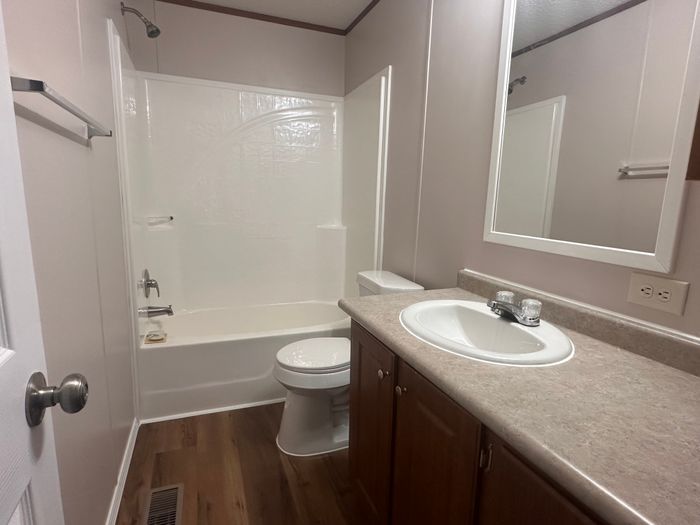 Birchwood MHP - Unit 152 - Bathroom
