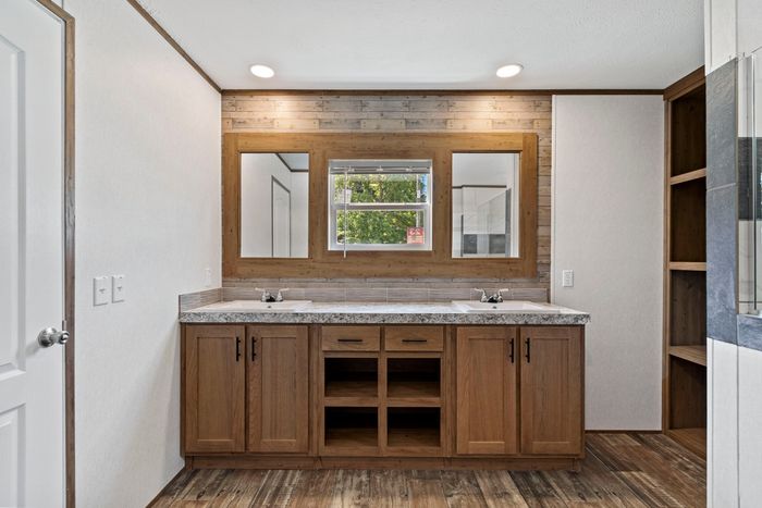 Audubon Estates - Unit 354RO - Bathroom